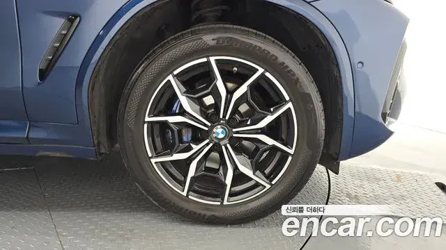 BMW X4 2023 — Şəkil 9/32