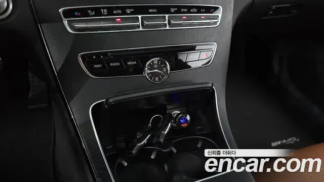 Mercedes-Benz C-Class 2018 — Şəkil 14/30
