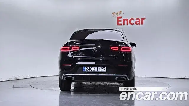 Mercedes-Benz GLC-Class 2021 — Photo 19/32