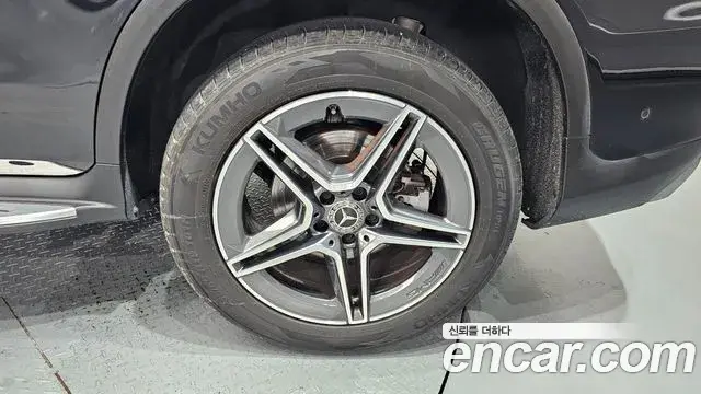 Mercedes-Benz GLC-Class 2021 — Photo 14/32