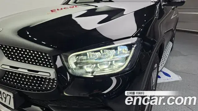 Mercedes-Benz GLC-Class 2021 — Photo 11/32