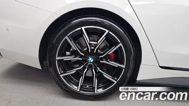 BMW 4 Series 2025 — Photo 5/20