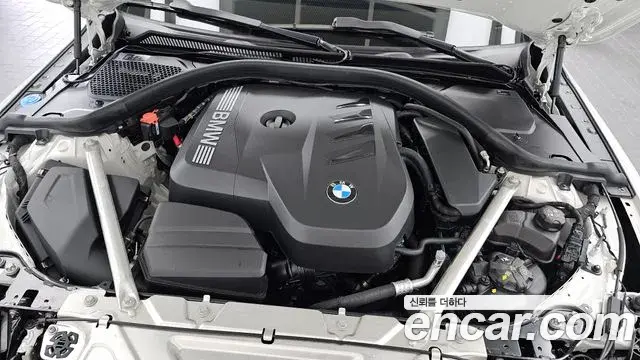 BMW 4 Series 2025 — Photo 6/20