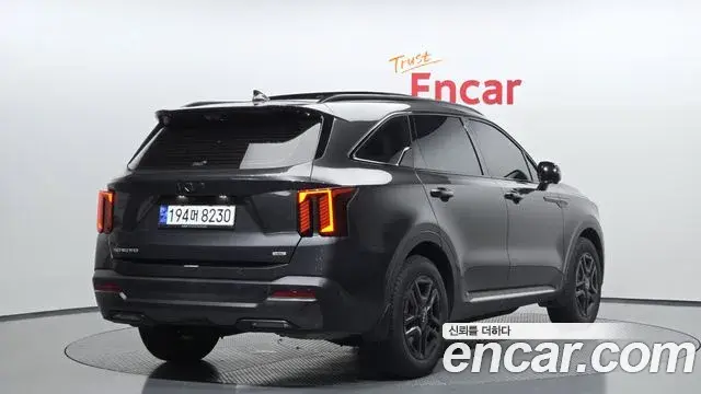 Kia Sorento 2024 — Фото 2/20