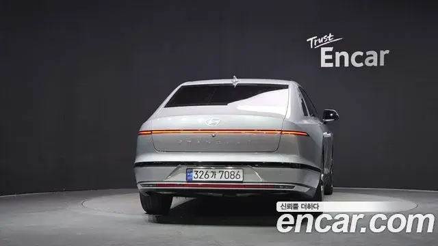 Hyundai Grandeur Hybrid 2023 — Şəkil 9/20