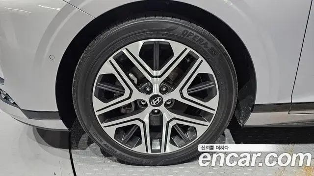 Hyundai Grandeur Hybrid 2023 — Şəkil 1/20