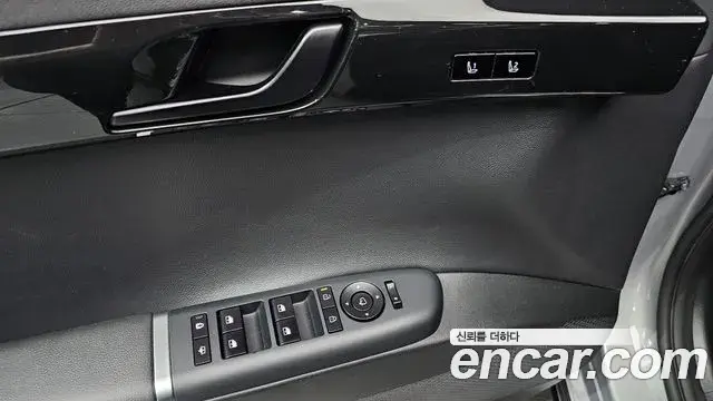 Hyundai Grandeur Hybrid 2023 — Şəkil 11/20