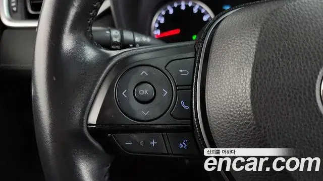 Toyota RAV4 2019 — Фото 17/20