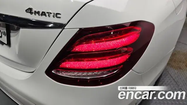 Mercedes-Benz E-Class 2019 — Şəkil 5/35