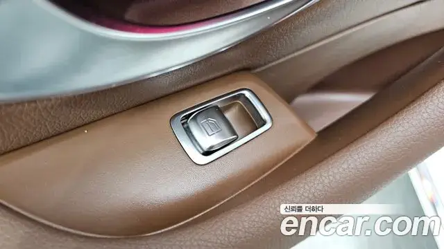 Mercedes-Benz E-Class 2019 — Şəkil 28/35
