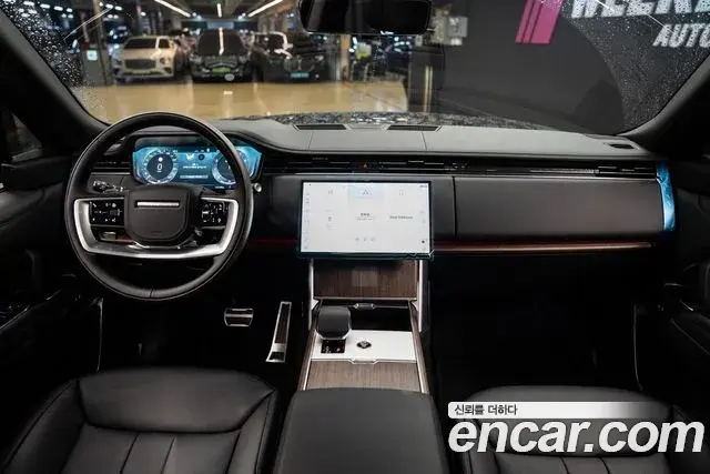 Land Rover Range Rover 2026 — ფოტო 5/5
