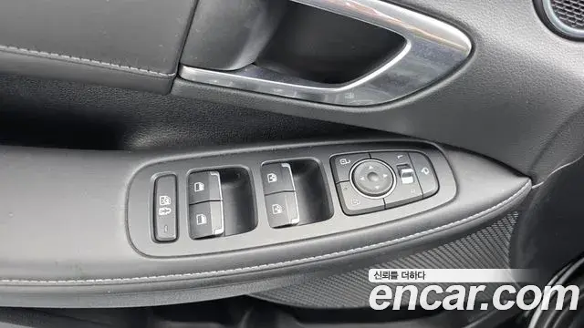 Hyundai Sonata 2022 — Фото 20/20