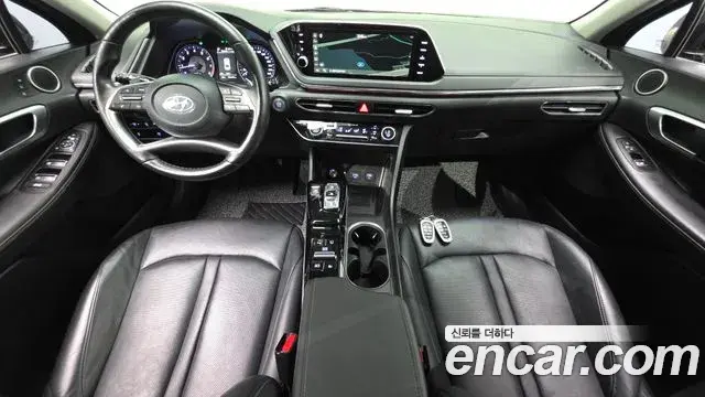 Hyundai Sonata Hybrid 2022 — Şəkil 18/34