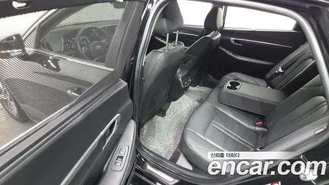 Hyundai Sonata Hybrid 2022 — Şəkil 9/34