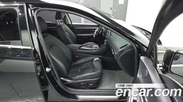 Hyundai Sonata Hybrid 2022 — Şəkil 10/34