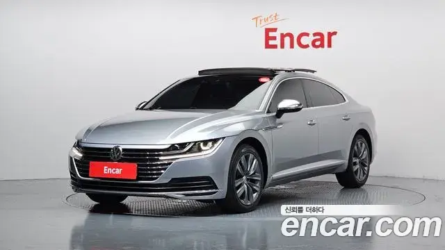 Volkswagen Arteon 2018 — Şəkil 14/20