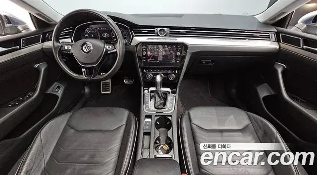 Volkswagen Arteon 2018 — Şəkil 5/20