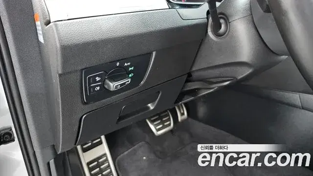Volkswagen Arteon 2018 — Şəkil 8/20