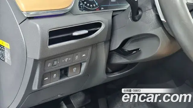Hyundai Sonata Hybrid 2019 — Photo 16/30