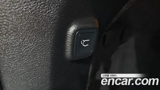 Jeep Cherokee 2021 — Photo 28/35