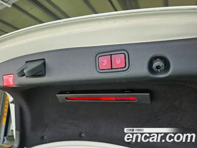 Mercedes-Benz E-Class 2019 — Şəkil 5/20
