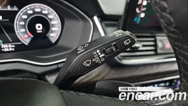 Audi Q5 2023 — Фото 16/20