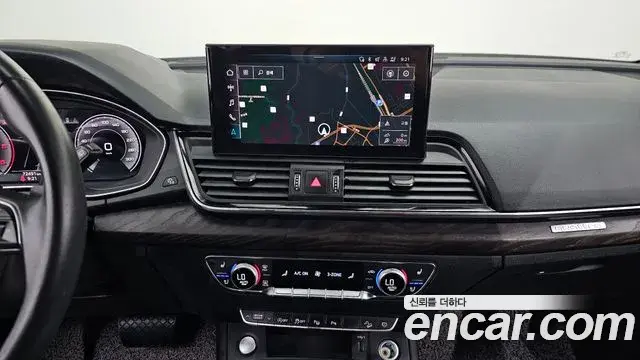 Audi Q5 2023 — Фото 17/20
