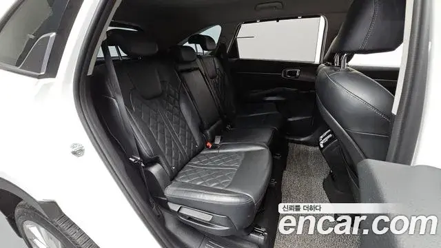 Kia Sorento 2020 — Фото 11/20