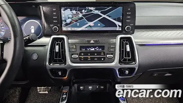 Kia Sorento 2020 — Фото 14/20