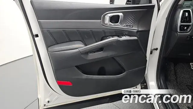 Kia Sorento 2020 — Photo 27/36