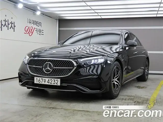 Mercedes-Benz E-Class 2025 — ფოტო 4/20