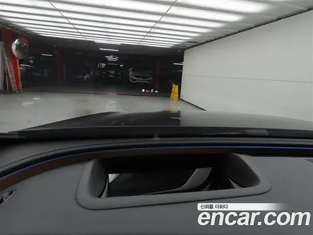 Mercedes-Benz E-Class 2025 — ფოტო 3/20