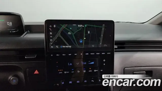 Hyundai Staria 2025 — Фото 12/20