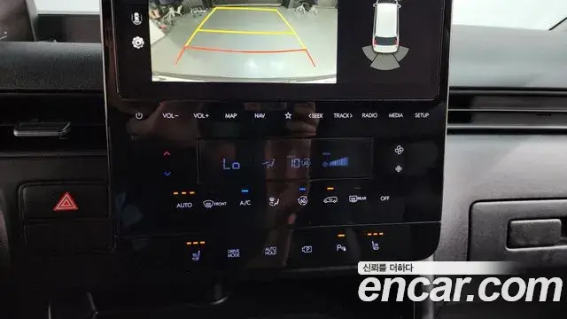 Hyundai Staria 2025 — Фото 14/20