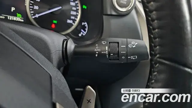 Lexus NX300 2018 — Şəkil 8/32