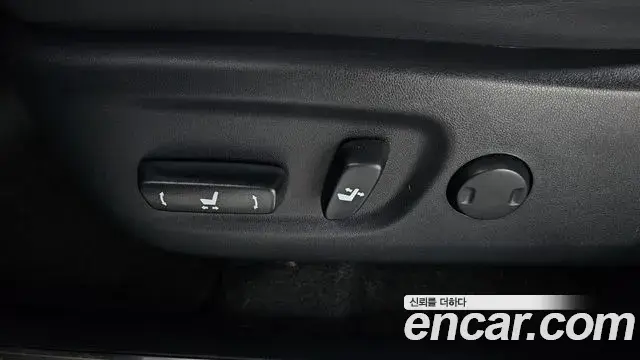 Lexus NX300 2018 — Şəkil 11/32