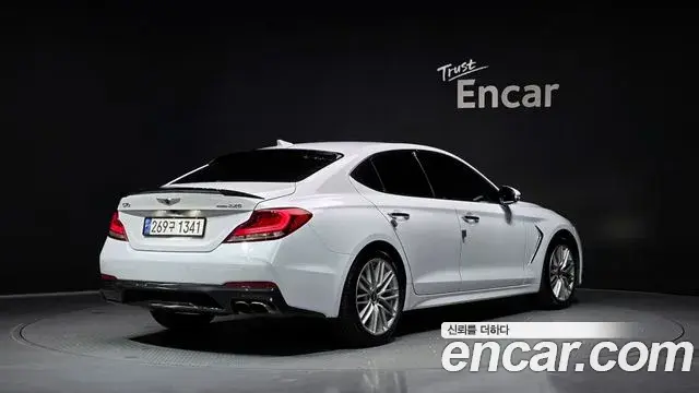 Genesis G70 2018 — Фото 2/20