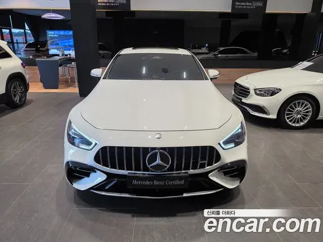 Mercedes-Benz AMG GT 2025 — Фото 2/20