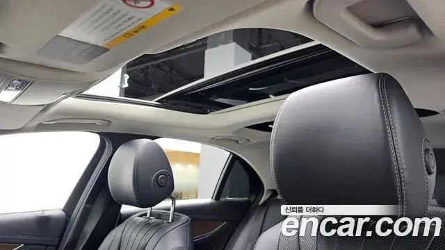 Mercedes-Benz E-Class 2019 — Şəkil 14/20