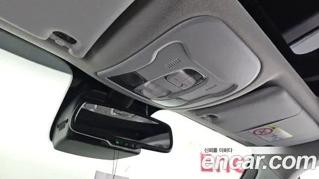 Jeep Renegade 2022 — Şəkil 19/32