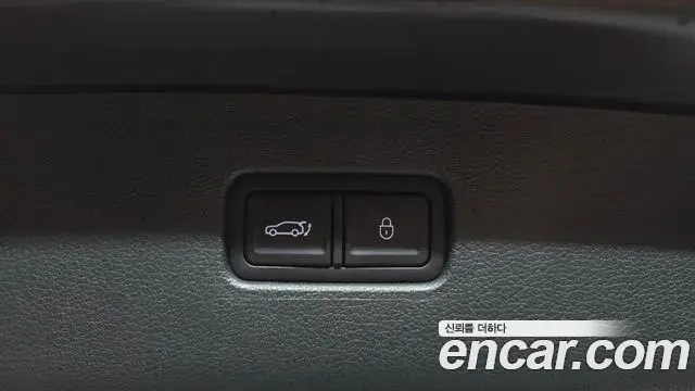 Genesis GV80 2024 — Photo 13/35