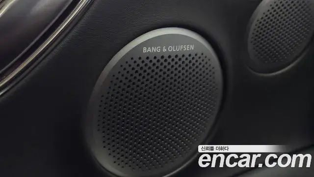 Genesis GV80 2024 — Photo 5/35