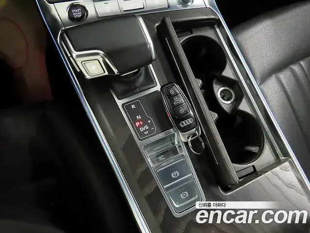 Audi A6 2021 — Photo 6/20