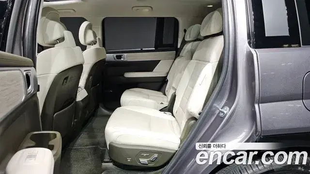 Hyundai Santa Fe 2024 — Şəkil 23/37