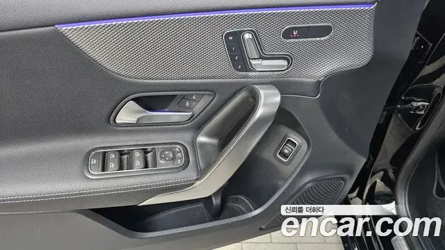 Mercedes-Benz A-Class 2021 — Photo 4/30