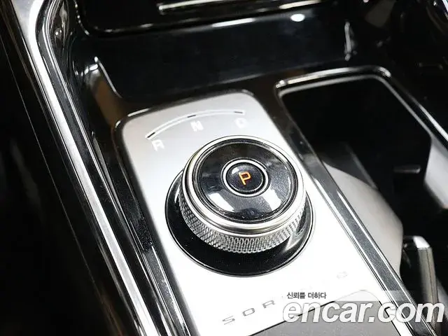Kia Sorento 2020 — ფოტო 10/20
