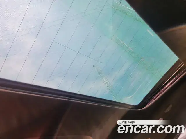 Jeep Grand Cherokee 2018 — Şəkil 10/18