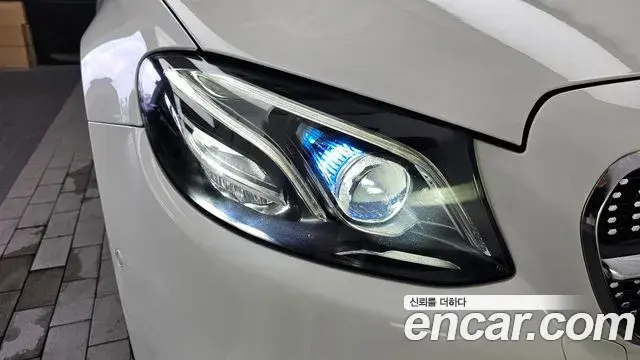Mercedes-Benz E-Class 2019 — ფოტო 4/34