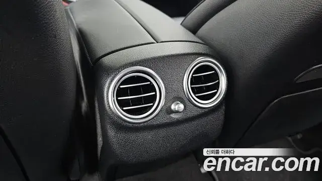 Mercedes-Benz E-Class 2019 — ფოტო 14/34