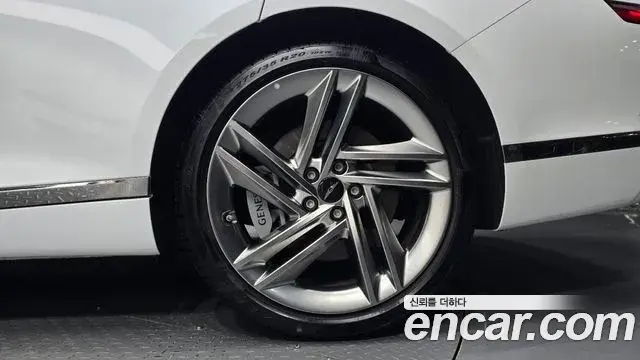 Genesis G80 2024 — Şəkil 31/31